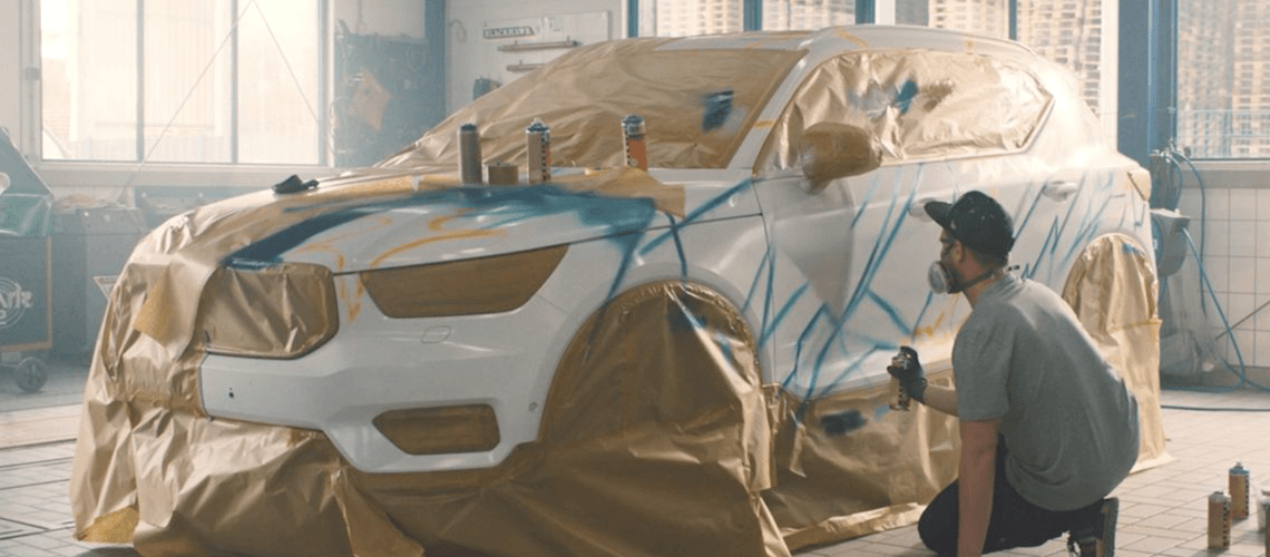 Volvo Xc40 mit Grafitti